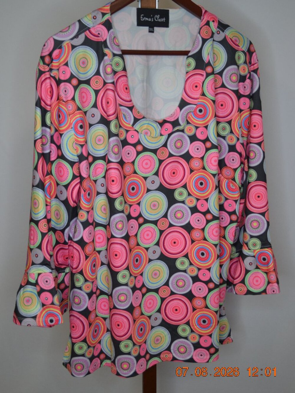 Ermas Closet Women's 3XL Pink Multicolor Circle Print Quarter Sleeve Top